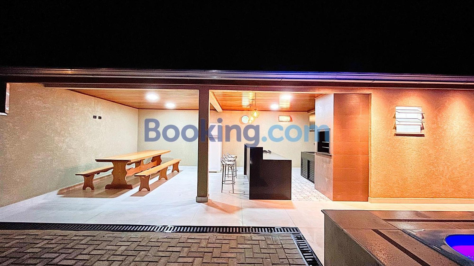 Casa Aconchego I - Piscina Aquecida Com Hidromassagem - 300m Da * Guaratuba